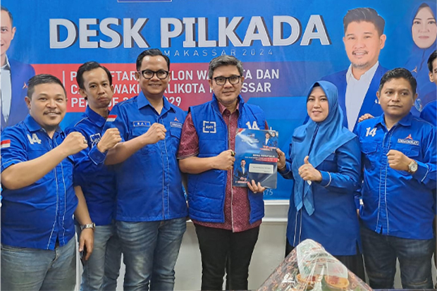 Di Hari Spesialnya, ARA Daftar Cawalkot di Demokrat Makassar