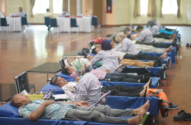 Rangkaian HUT ke-25, Serikat Karyawan Semen Tonasa Gelar Donor Darah