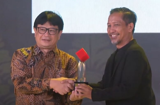 KALLA Sabet Penghargaan Outstanding ESG & Green Movement di Bali