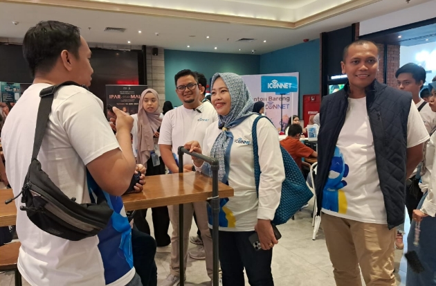 Apresiasi Pelanggan Prioritas, PLN Icon Plus Gelar Nonton Bareng Coni Iconnet di Makassar