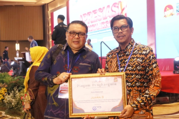 BKKBN RI Beri Penghargaan ke Kota Makassar Berkat Realisasi Dana BOKB