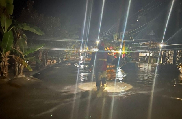 Gerak Cepat PLN Amankan Pasokan Listrik di Daerah Terdampak Banjir di Sidrap