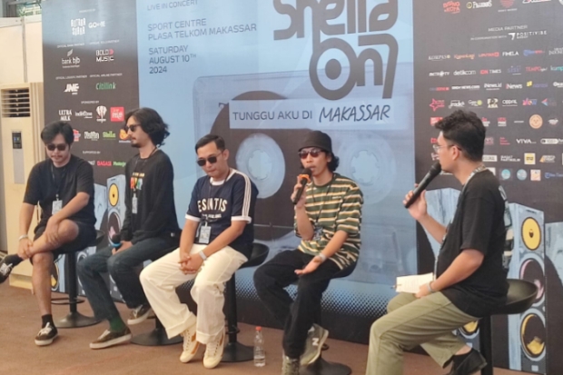 JNE Lengkapi Keseruan Konser Sheila On 7 Tunggu Aku di Makassar