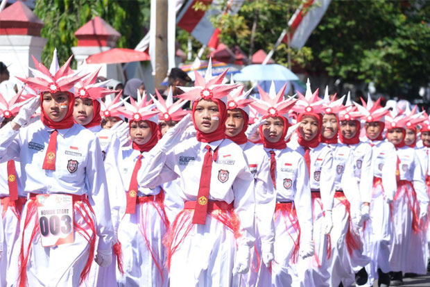 Ribuan Siswa se-Kabupaten Gowa Tumpah Ikuti Gerak Jalan Pelajar