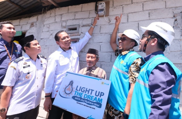 Program Light Up The Dream Sasar 60 Keluarga Prasejahtera di Jeneponto, Sinjai & Bulukumba