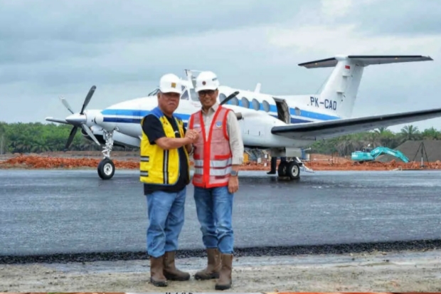 Uji Coba Landasan Pacu Bandara IKN Berjalan Lancar