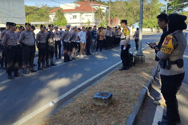 150 Personel Kepolisian Amankan Pendaftaran Paslon Bupati-Wakil Bupati Maros