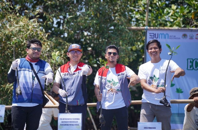 Lestarikan Ekosistem Pesisir, Pertamina Tanam Mangrove di Parangloe Makassar