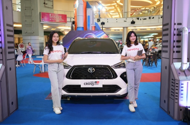 Penjualan Mobil Hybrid Kalla Toyota Naik 50% pada 2024