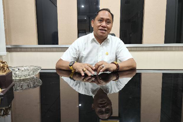 Lukman B Kady Jabat Ketua Fraksi Golkar DPRD Sulsel