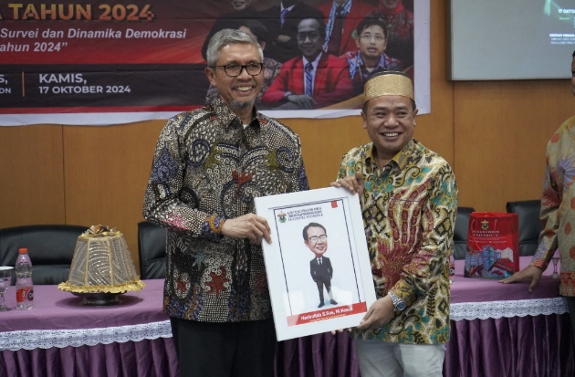 Unhas Gelar Seminar Bahas Peran Lembaga Survei pada Pilkada 2024