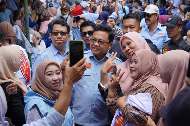 Darmawangsyah Kukuhkan Tim Hati Damai se-Kecamatan Palangga