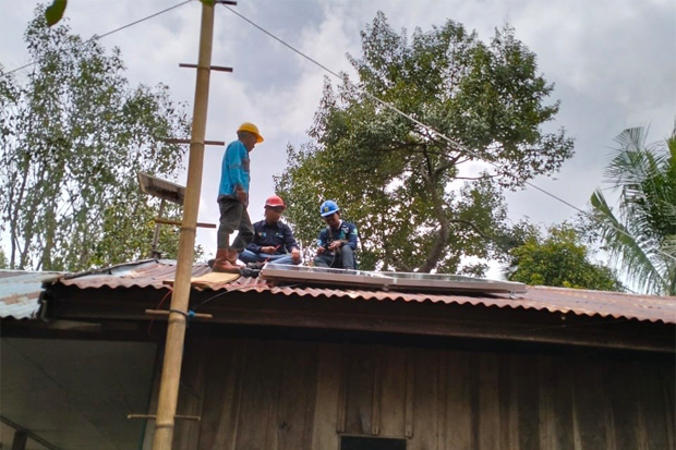 PLN Bangun Pembangkit Listrik Gratis untuk Masjid di Kampung Menra Sinjai