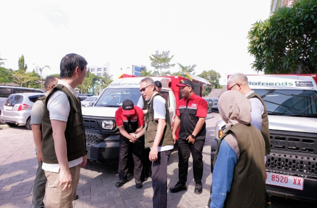 Kalla Toyota Perkenalkan Hilux Rangga untuk Layanan Mobile Service