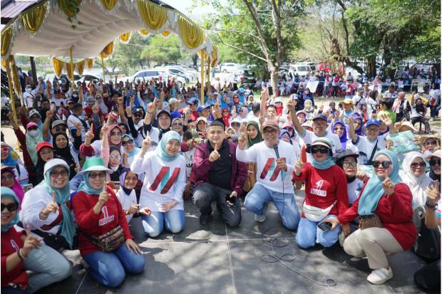 Ribuan Wija To Luwu Nyatakan Dukungan Kepada Appi-Aliyah di Pilwalkot