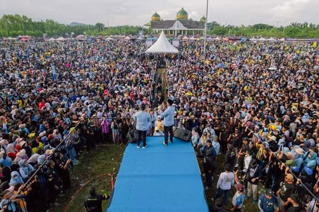 Kampanye Akbar Pata-Dhevy, 50 Ribu Simpatisan Penuhi Lapangan Andi Djemma