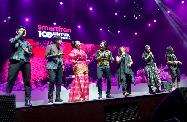 Semarak Malam 100 Cinta Smartfren: Ada Armand Maulana hingga KLa Project