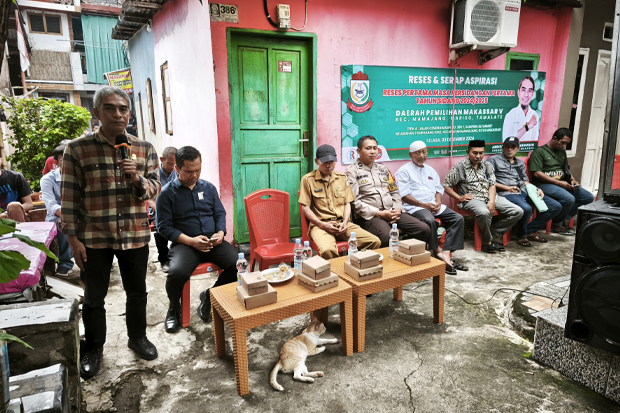 Reses di Mamajang, Andi Makmur Sampaikan Siap Direpotkan Warga