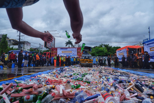 Kanwil Bea Cukai Sulbangsel Musnahkan Barang Ilegal Senilai Rp10,7 Miliar