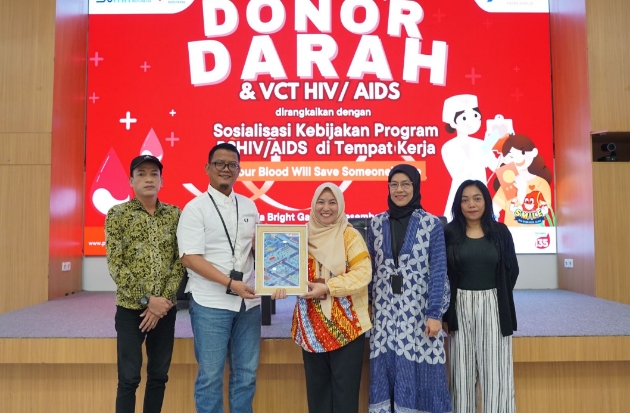 Semarak HUT ke-67 Pertamina: Donor Darah dan VCT HIV/AIDS