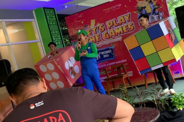 Rayakan Tahun Baru, MaxOne Hotel & Resort Makassar Angkat Tema Lets Play the Games