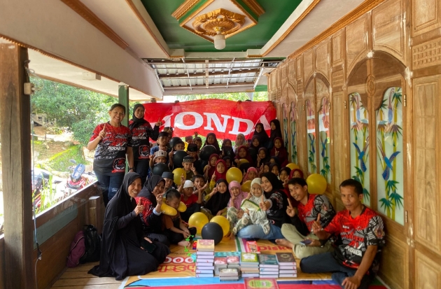 Dealer Motor Honda Gowata Sakti & HAI Gowa Salurkan Donasi Al-Qur’an untuk TPQ