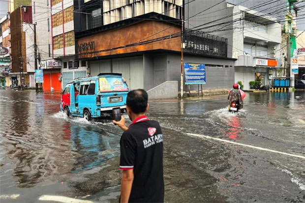 Kecamatan Tamalanrea Masih Terpantau Banjir di Beberapa Titik