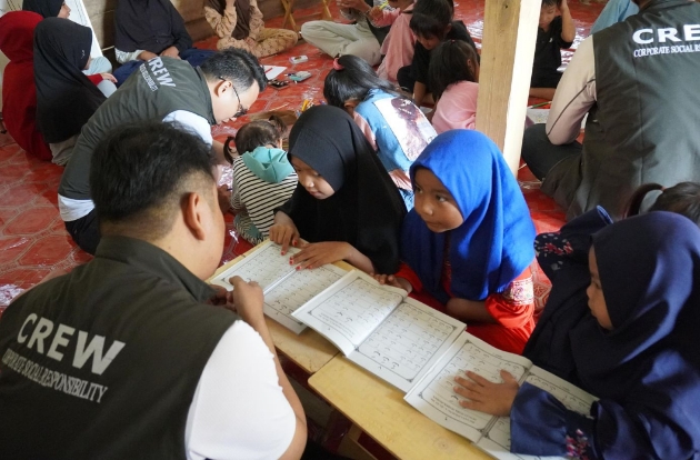 Program CSR Mengajar & Berbagi Kalla Translog Bantu Masyarakat Desa Babangen