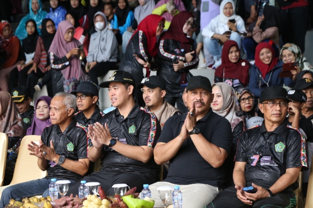 Meriah, Jalan Santai Moderasi Beragama di Pangkep Banjir Hadiah