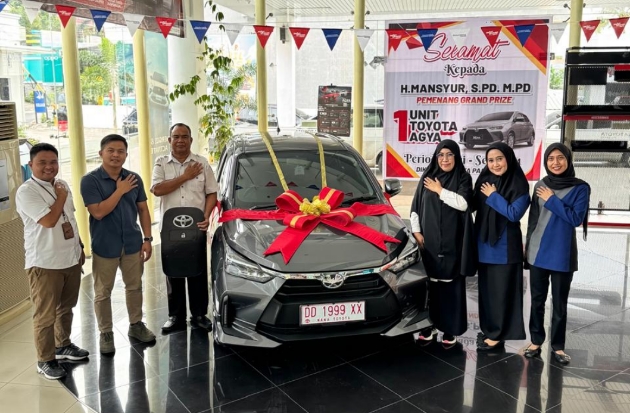 Pelanggan Kalla Toyota Parepare Menang Grand Prize Toyota Agya