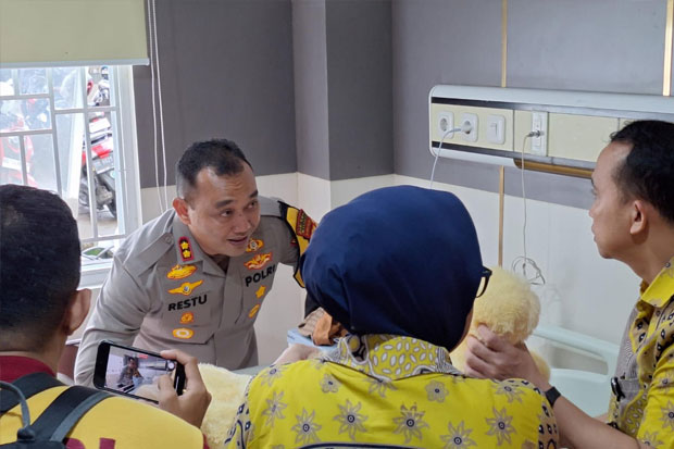 Personel Polwan Dikerahkan Bantu Pulihkan Trauma Bocah Korban Kekerasan Orang Tuanya