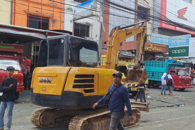 Eksekusi Lahan di Jalan AP Pettarani Makassar Berujung Ricuh