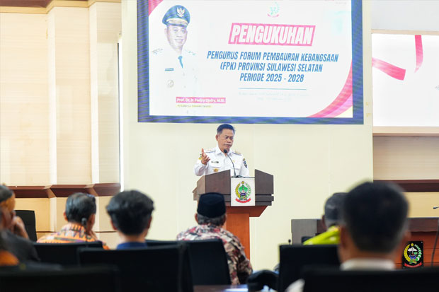 Pj Gubernur Kukuhkan Pengurus FPK Provinsi Sulsel