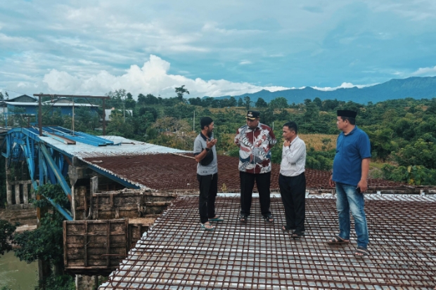 Bupati Maros Tinjau Pembangunan Infrastruktur di Tompobulu