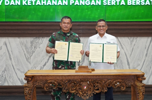 Pupuk Indonesia Kolaborasi dengan TNI AD & PTPN Optimalkan Lahan Tidur