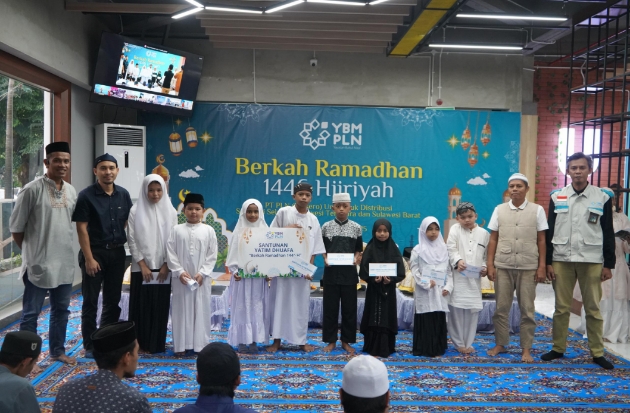 Berkah Ramadan, YBM PLN UID Sulselrabar Salurkan Bantuan kepada 4.945 Mustahik