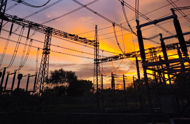PLN Rampungkan SUTT Luwuk-Toili, Banggai Kini Lebih Terang