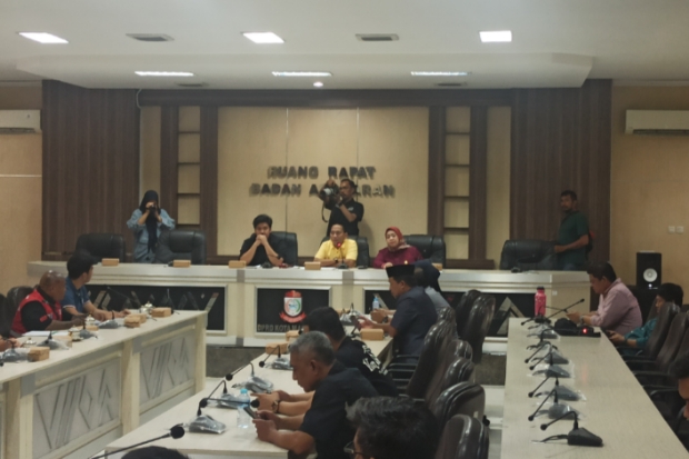 Komisi B DPRD Makassar Sebut Banyak Pengelola Kafe Tak Lengkapi Perizinan