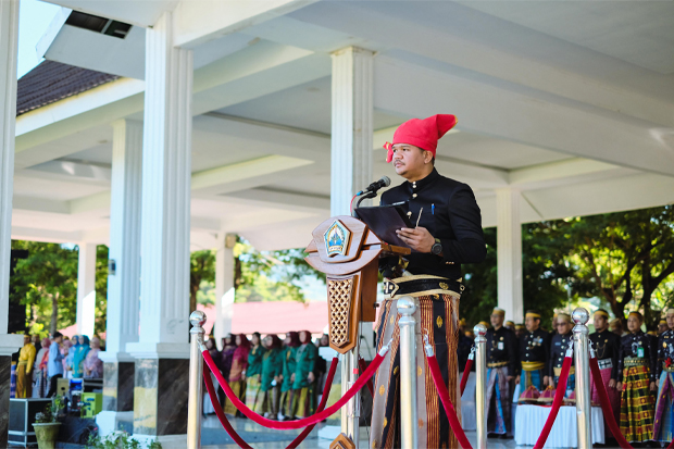 Hari Pendidikan Nasional, Bupati Bantaeng Uji Nurdin Minta Guru Turut Jadi Orang Tua
