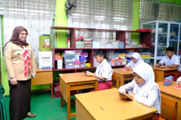 Tinjau Beberapa Titik, Bupati Gowa Pastikan Ujian Sekolah Berjalan Lancar
