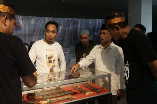 Asisten Perekonomian dan Pembangunan Lutim Ajak Generasi Muda Jaga Benda Pusaka