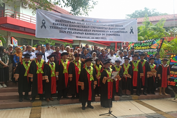 Guru Besar FK Unhas Soroti Masalah Pendidikan Kedokteran di Indonesia