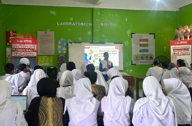 Asmo Sulsel Edukasi Safety Riding di SMAN 1 Gowa Lewat Honda Student Star