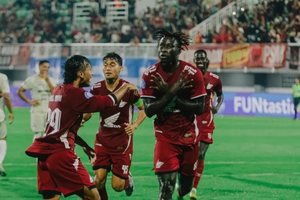 Gol Tunggal Balotelli Antar PSM Menang Atas Persita di Laga Terakhir