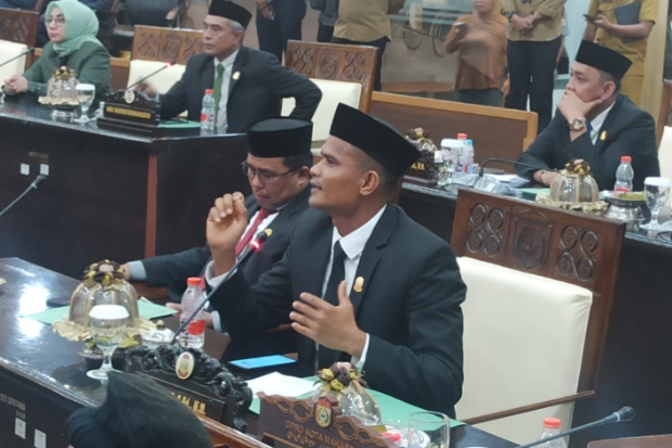 Anggota DPRD Makassar Curhat Isi Amplop Peserta Reses Semakin Tipis