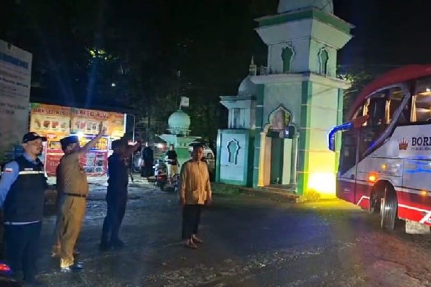 Lepas 360 JCH Wajo, Bupati Andi Rosman Berpesan Jaga Kebersamaan