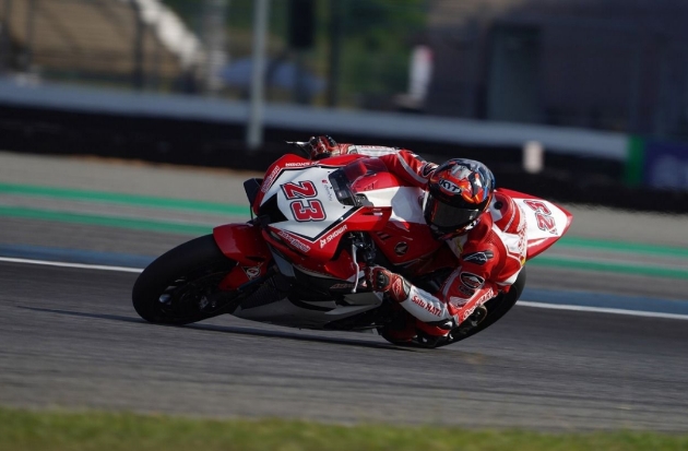Target Podium, AHRT Andalkan CBR Series di Sepang