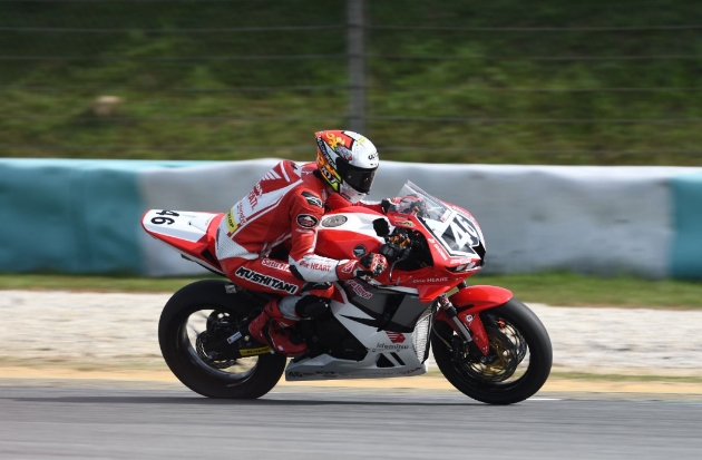CBR Series dari AHRT Melesat Kencang di Sepang, Indonesia Raya Berkumandang