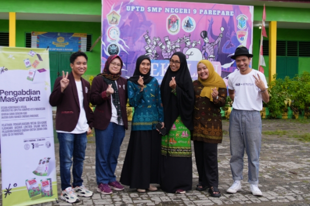 DKV UC Makassar dan IGBD Parepare Latih Guru dan Siswa Edu-Game Aksara Lontara