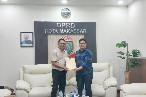 KPU Makassar Serahkan Nama Calon PAW Ruslan Mahmud ke DPRD